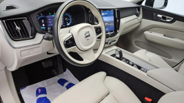 Volvo XC 60 B4 D Plus Bright aut ! Z Polskiego Salonu ! Faktura VAT ! Warszawa - zdjęcie 9