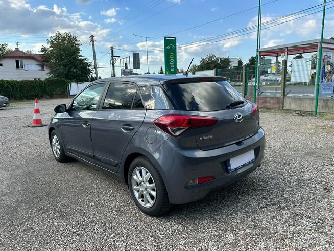 Hyundai i20 Salon Polska/Bogata wersja/Odpala, jeździ/Poduszki ok Warszawa - zdjęcie 6