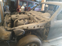 Syndyk sprzeda pojazd marki Ford Ranger