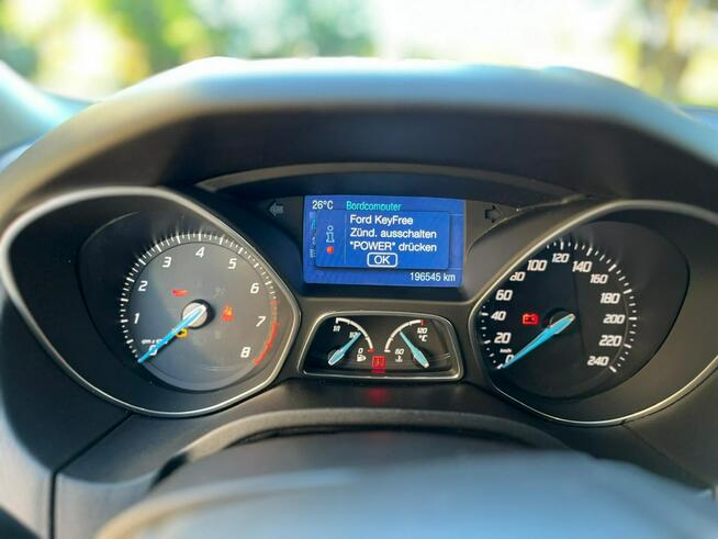 Ford Focus 1.6i Titanium Stargard - zdjęcie 6