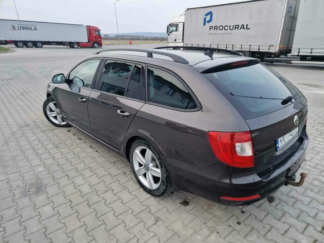 SKODA SUPERB KOMBI 1.6 TDI 105 KM, 2011r., KOMBI Łężany - zdjęcie 5