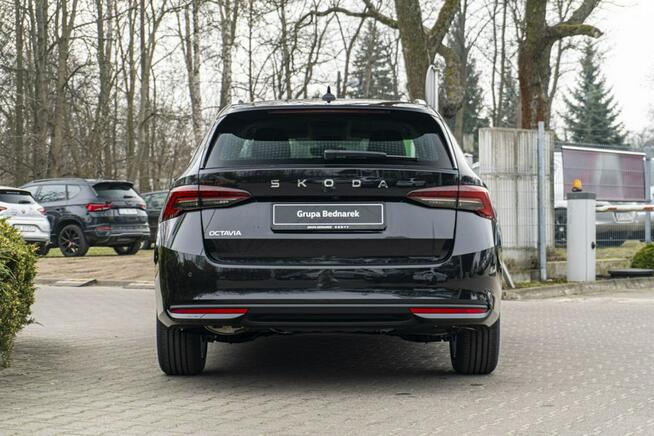 Škoda Octavia Combi Edition 130 Selection 1.5 TSI m-HEV 150 KM DSG Łódź - zdjęcie 9