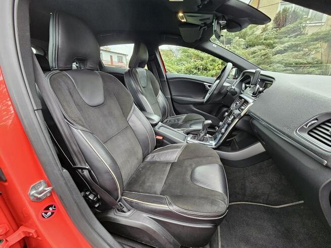 Volvo V40 R-Design* Bardzo Ładne i Zadbane* Rok GWARANCJI Opoczno - zdjęcie 10
