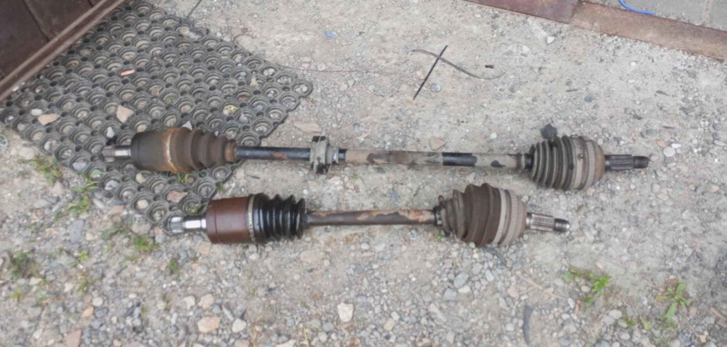 honda civic VII drzwi lampa zderzak tył alternator zawieszenie tarcze Krowodrza - zdjęcie 12
