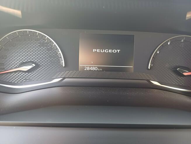 Peugeot 208 1.2 PureTech Allure 100 KM Nawigacja Suchorzew - zdjęcie 9