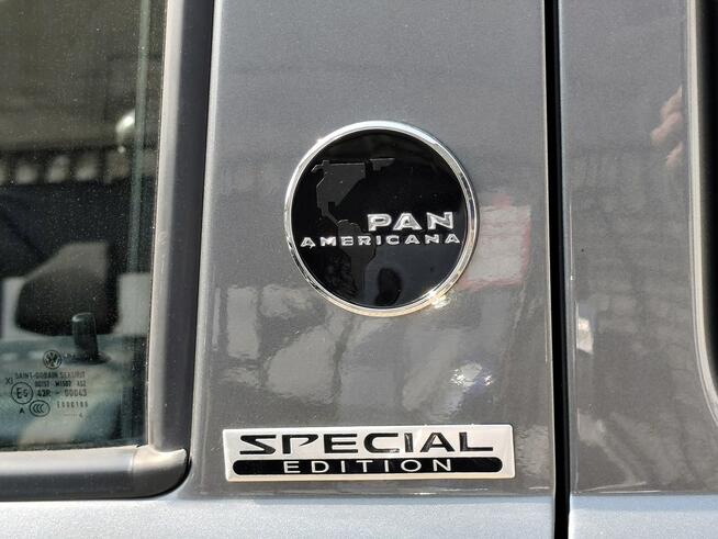 Volkswagen Multivan PAN AMERICANA doinwestowany zadbany Gwarancja Zgierz - zdjęcie 9