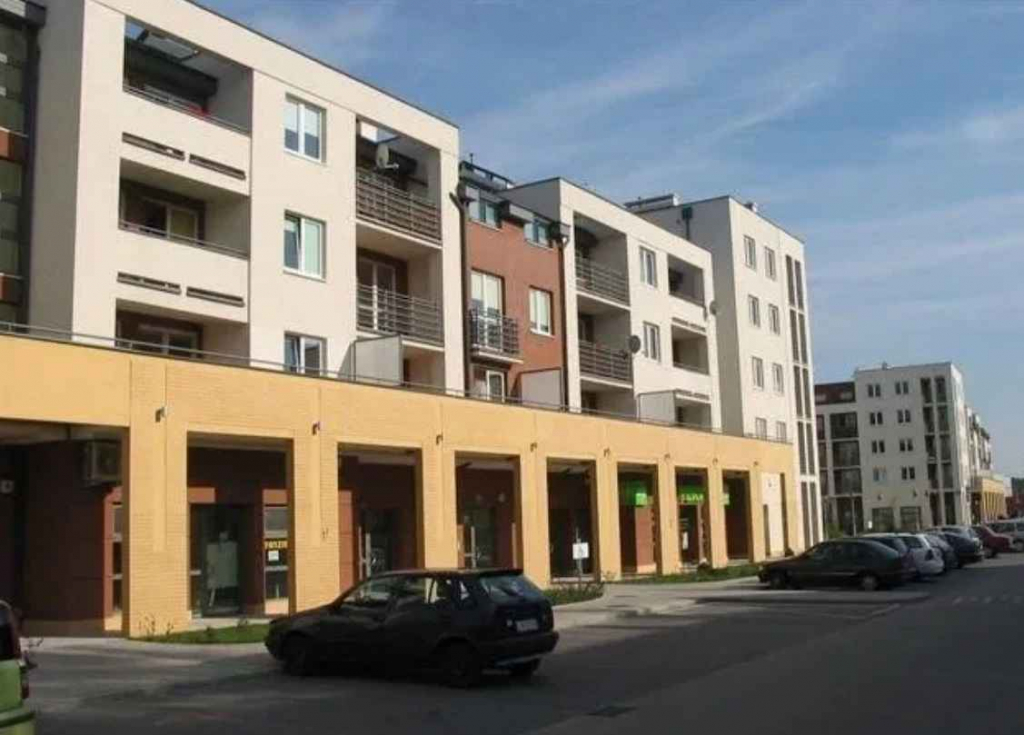 2pok, 50met, Okolice Partynickiej LOGGIA/2006 (Wrocław) Krzyki - zdjęcie 7