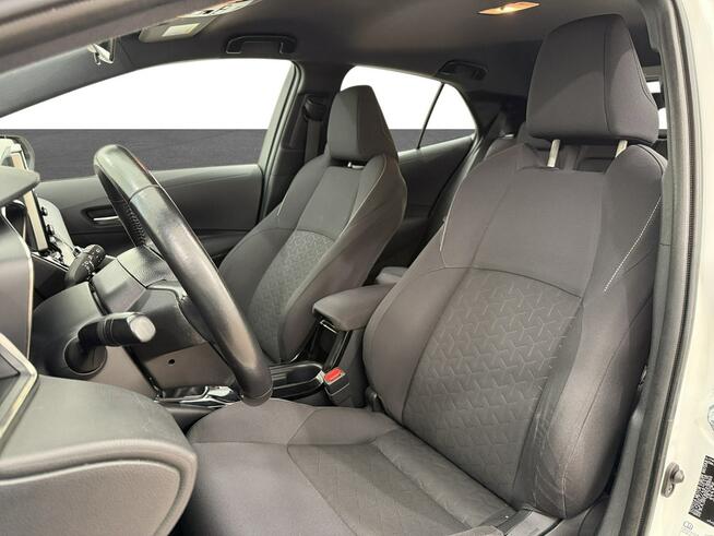 Toyota Corolla 1.2 T Comfort Hatchback Warszawa - zdjęcie 10
