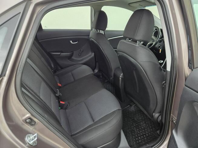 Hyundai i30 1.6crdi 110kM * LEDY * klima * grzane fotele * PDC Raba Niżna - zdjęcie 11