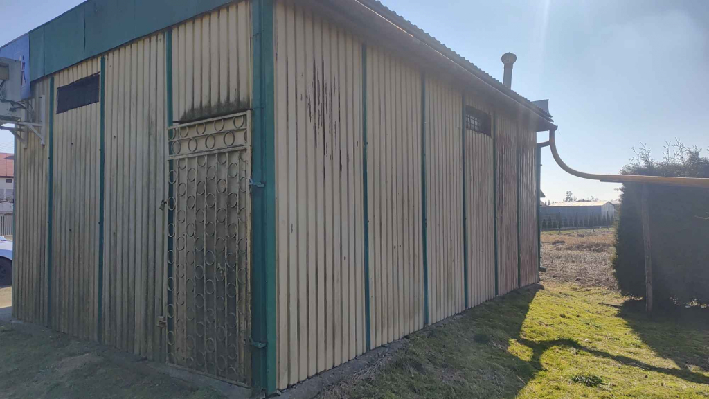 Pawilon handlowy 42m2, sprzedam lub wynajmę Krowica Sama - zdjęcie 3