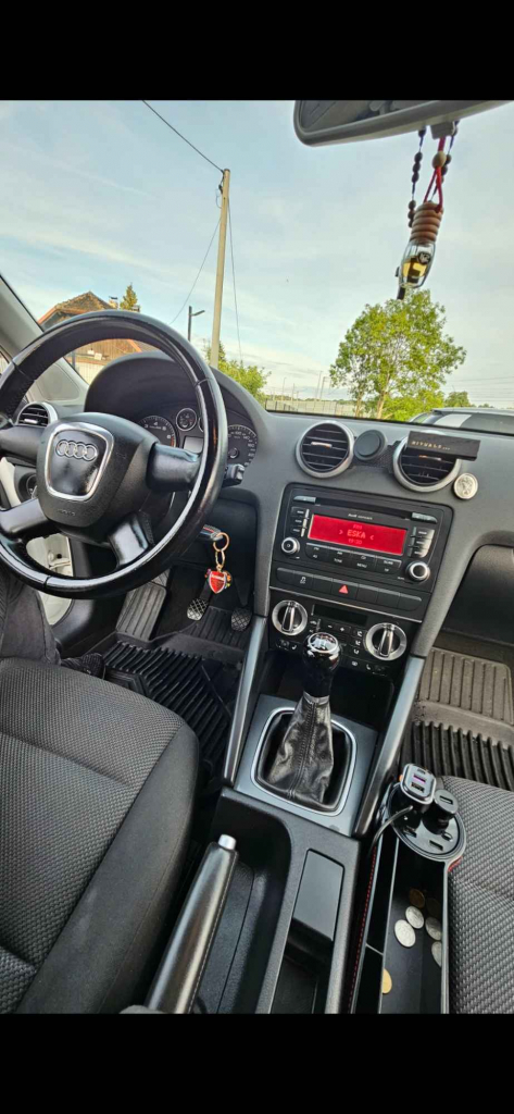 Sprzedam Audi A3 8P biała 2010 Bochnia - zdjęcie 7