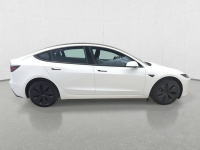Tesla Model 3 Komorniki - zdjęcie 8