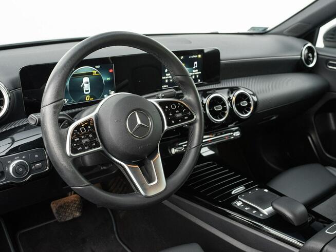 Mercedes A 180 WZ380CA#180 7G-DCT K.cof Cz.park Skóra Salon PL VAT23% Gdynia - zdjęcie 6