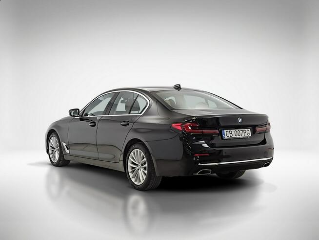 BMW 520 Luxury Line aut ! Z Polskiego Salonu ! Faktura VAT ! Warszawa - zdjęcie 3