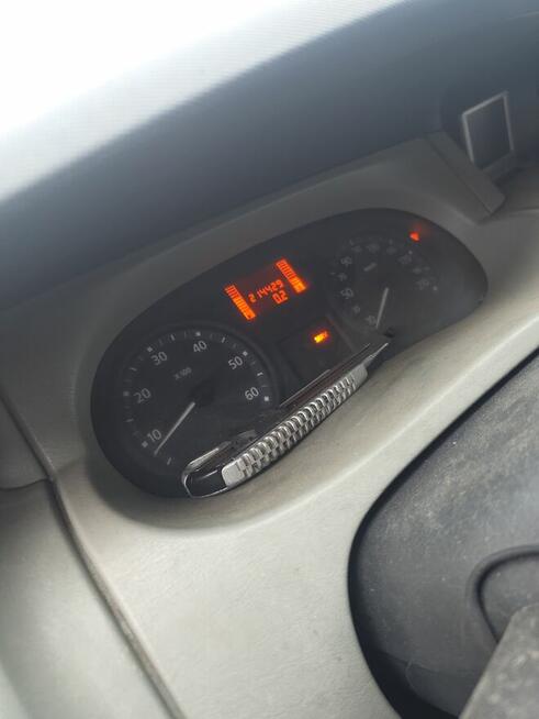 Opel vivaro 2.0dci Brzezia Łąka - zdjęcie 4