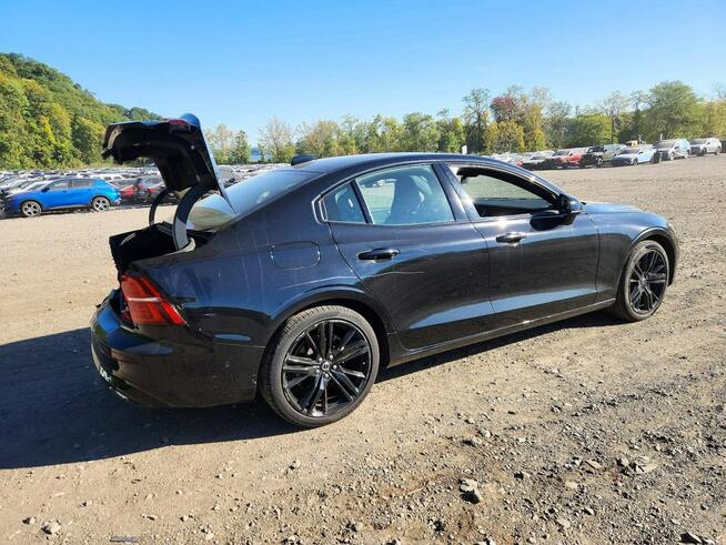 Volvo S60 Bogata wersja wyposażenia / AWD / niski przebieg Białystok - zdjęcie 4