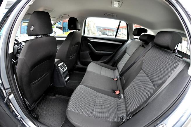 Škoda Octavia 1.6 TDI 105KM Klima Pdc Polski Salon Serwis Płock - zdjęcie 10