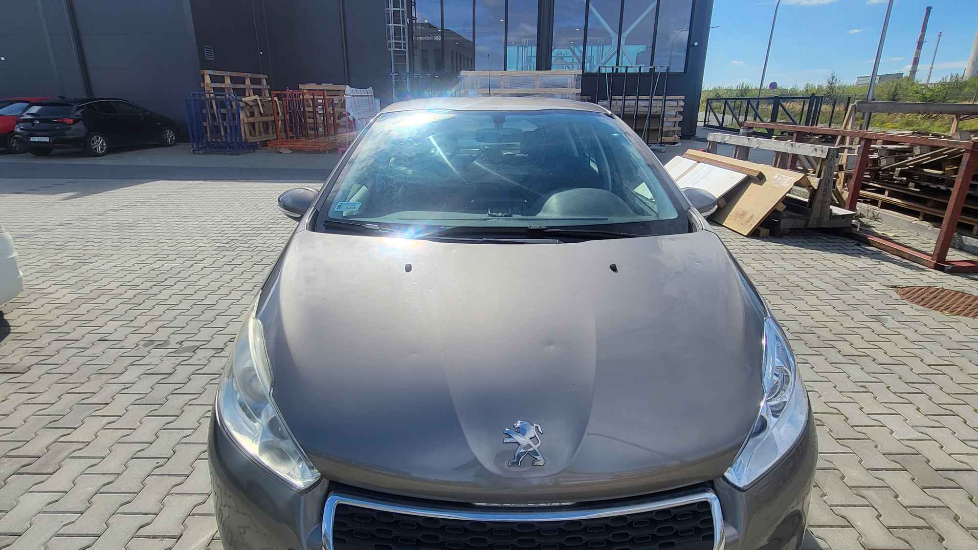 sprzedam PEUGOTA 208 Kielce - zdjęcie 4