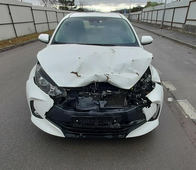 Toyota Yaris Comfort 1.5 Piekoszów - zdjęcie 2