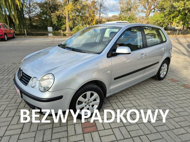 Volkswagen Polo 1.4i 16V Bezwypadkowy Oryginał Serwis do końca Zielona Łąka - zdjęcie 1