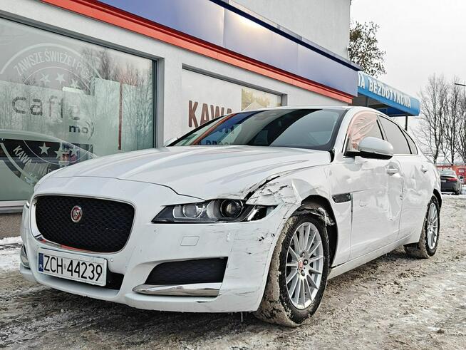 Jaguar XF Karczew - zdjęcie 3
