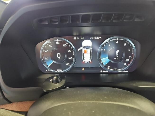 Volvo XC 90 INSCRIPTION / AWD / T6 / niski przebieg Chwaszczyno - zdjęcie 9