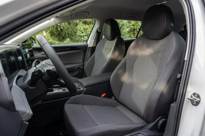Volkswagen Passat Business 2.0 TDI SCR 150 KM DSG DEMO Łódź - zdjęcie 12