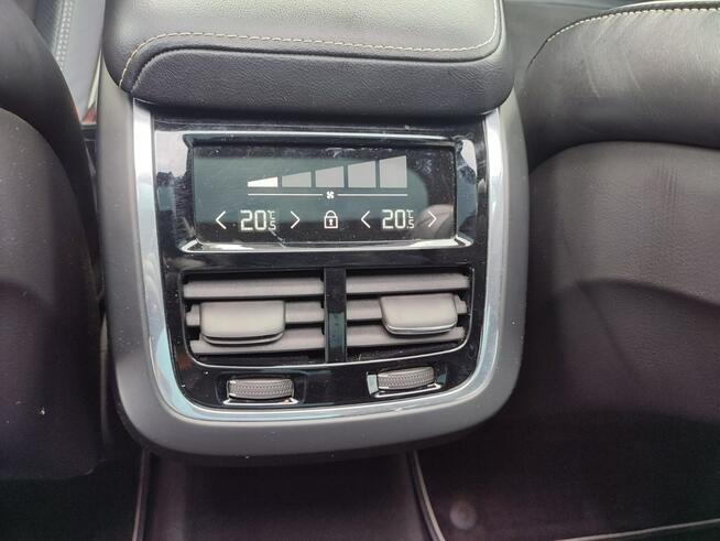 Volvo XC 60 Salon Polska R-DESING Panorama Otwock - zdjęcie 7