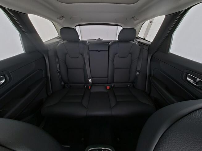 Volvo XC 60 B5(B) AWD Ultra Dark Tychy - zdjęcie 7