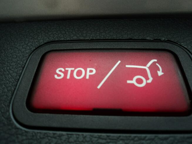 Mercedes E 220 sprzedam e klase z 2018r 2.0 DIASEL 194 KM Lublin - zdjęcie 9