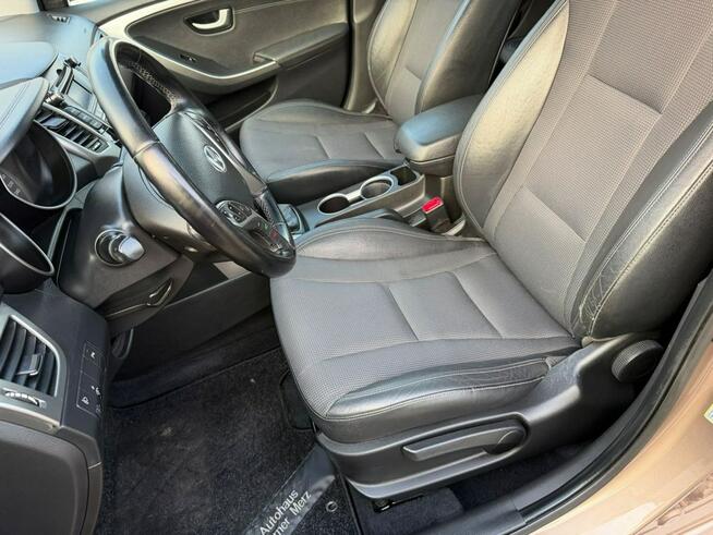 Hyundai i30 * PANORAMA * Benzyna 1.6 * Wyjątkowa Wersja * Piękny * Ruda Śląska - zdjęcie 10