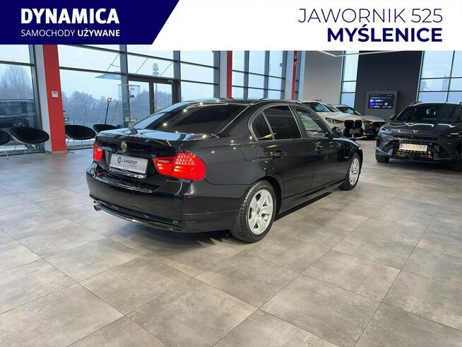 BMW 320 i Limousine 2.0 143KM M6 2009/10 r., przebieg 137tys.km Myślenice - zdjęcie 3