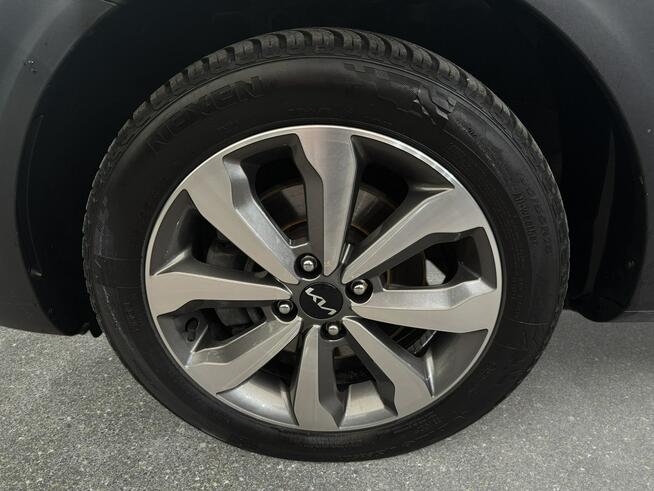 Kia Stonic VAT 23% 1.0T-GDI 100KM M6 2023 r., salon PL, I właściciel Myślenice - zdjęcie 10