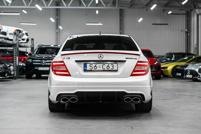Mercedes C 63 AMG Performance Limited Edition 1 of 20. Bezwypadkowy. Węgrzce - zdjęcie 9