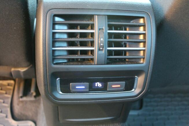 Volkswagen Passat TDI 150 KM Manual Salon Polska Lubań - zdjęcie 12