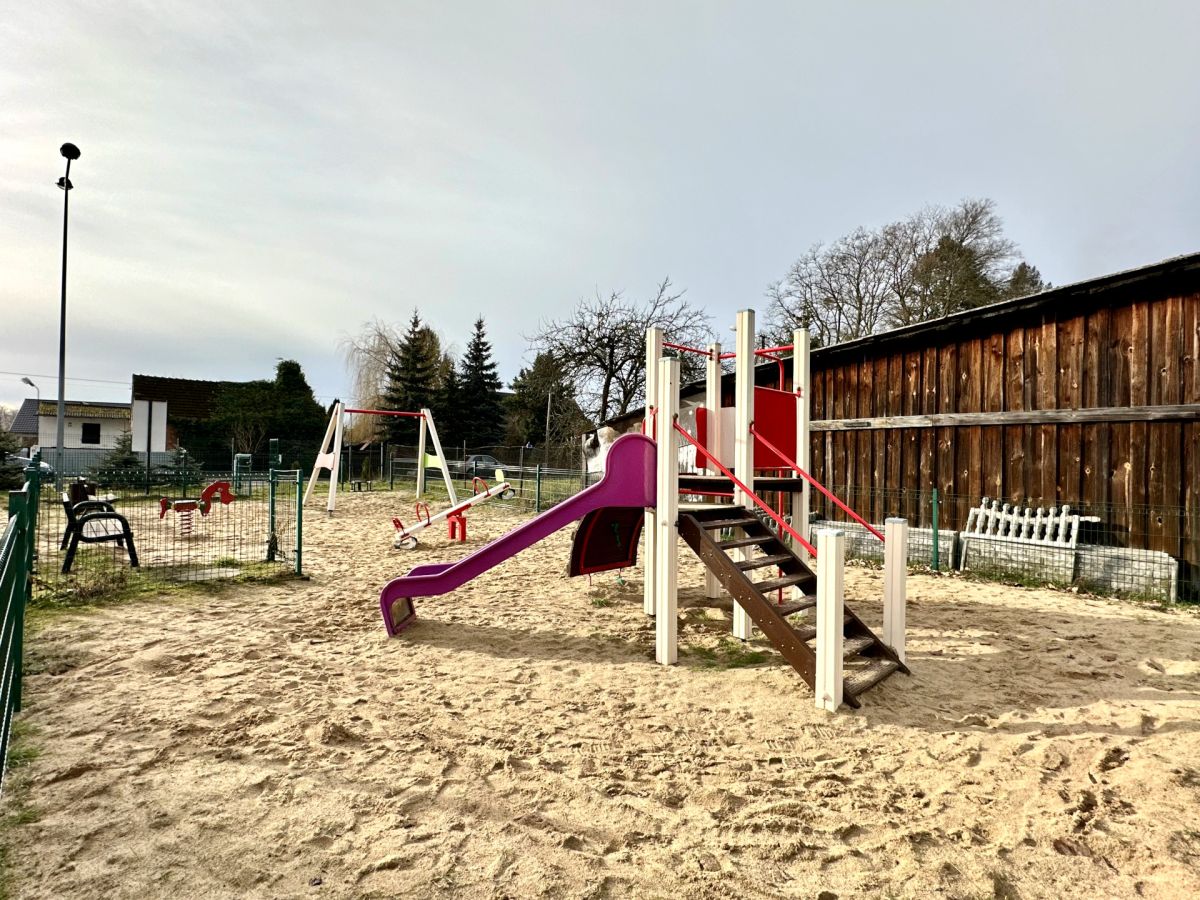 Dom w cenie mieszkania z działką i potencjałem. Bukowiec - zdjęcie 2