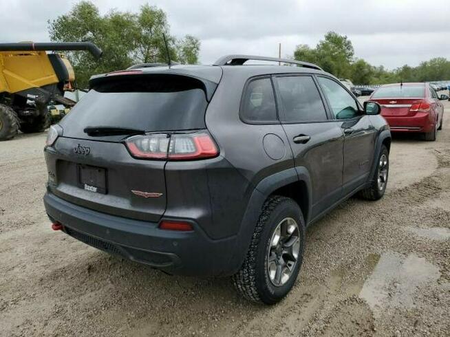 Jeep Cherokee 2019, 3.2L, 4x4, TRAILHAWK, po gradobiciu Sulejówek - zdjęcie 4