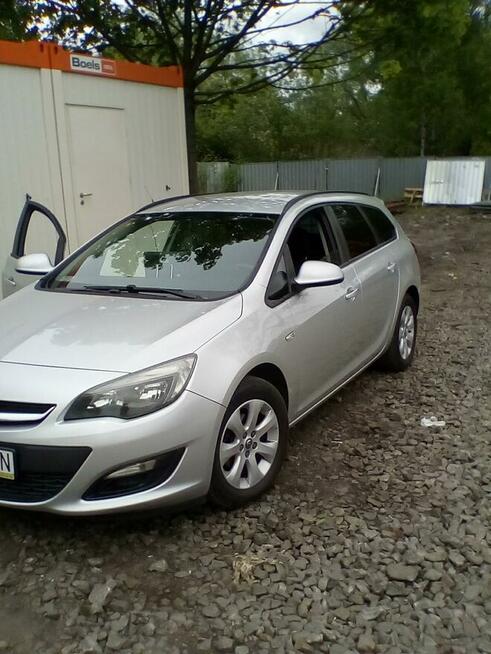 Opel Astra j kombi 2015r gaz 1,4b Piekary Śląskie - zdjęcie 5