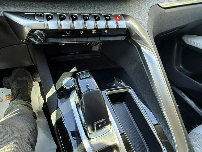 Peugeot 5008 Zadbany z oryginalnym niskim przebiegiem !!! Poznań - zdjęcie 10