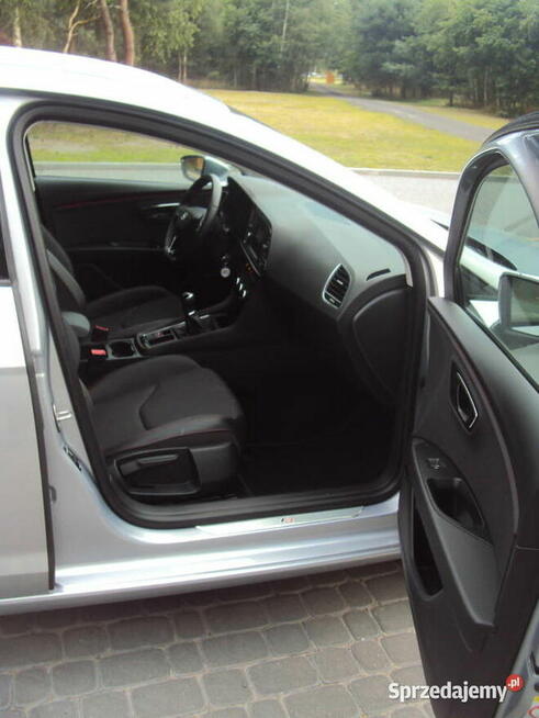 Seat Leon 1.8 TSI FR ST 180KM Wałdowo Szlacheckie - zdjęcie 3