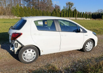 Toyota Yaris 1.5 hybrid   95tys km Pleszew - zdjęcie 6