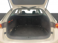 Skoda Octavia 2.0 TDI Ambition Kombi Warszawa - zdjęcie 11