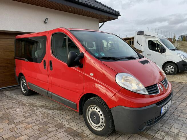 Renault Trafic 09r. 2.0 dci 9 osobowy z Niemiec Konradów - zdjęcie 3