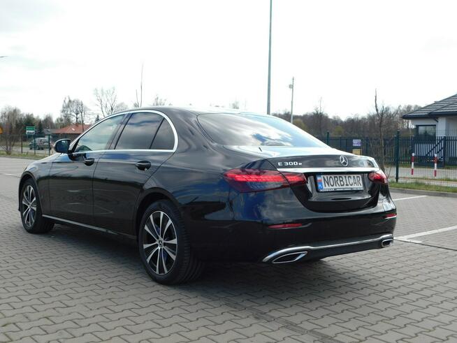 Mercedes E 320 z Gwarancją Bezwypadkowy Model 2022r Żyrardów - zdjęcie 5