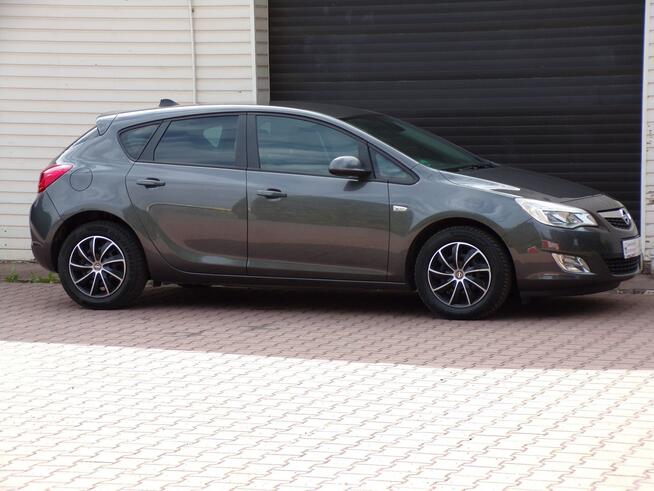 Opel Astra Klima /Gwarancja /1,6 /115KM /2011r Mikołów - zdjęcie 5