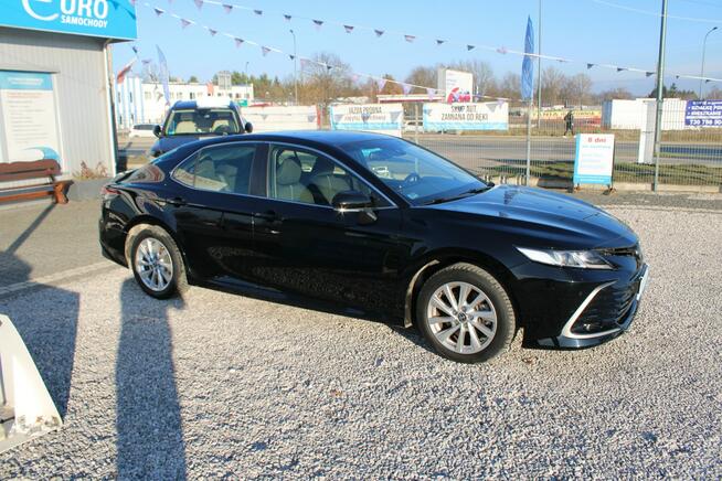 Toyota Camry 2.5 Hybrid e-CTV Comfort F-vat Kamera Gwarancja Warszawa - zdjęcie 5