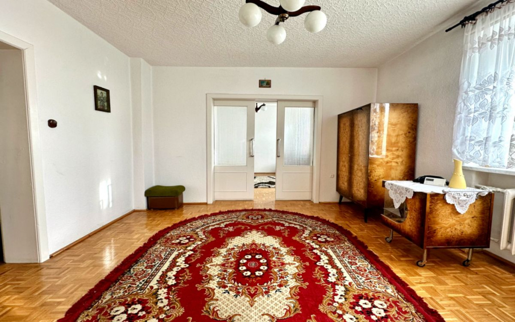 Dom w cenie mieszkania z działką i potencjałem. Bukowiec - zdjęcie 1