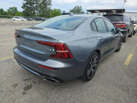 Volvo S60 R-Design / AWD / niski przebieg Warszawa - zdjęcie 4