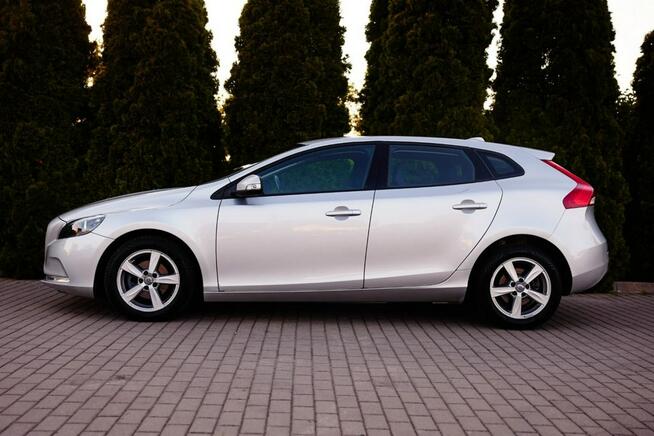 Volvo V40 2.0 D2_Kamera_Alu_Kinetic Rzekuń - zdjęcie 2