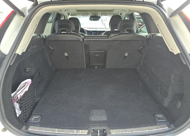 Volvo XC 60 INSCRIPTION / AWD / T5 / niski przebieg Warszawa - zdjęcie 12